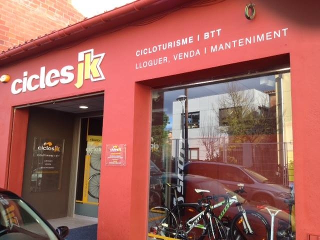 exterior de la tienda cicles jk